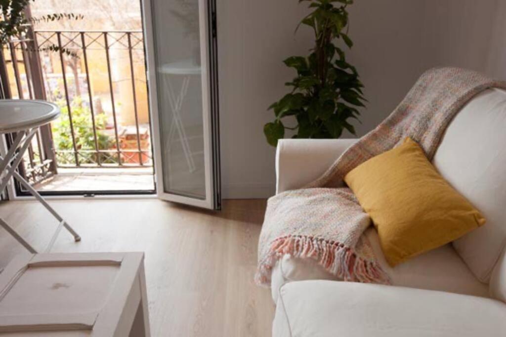 סביליה Casita De Las Puertas Centro Alameda מראה חיצוני תמונה